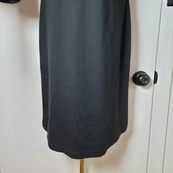 J.McLaughlin Letty Bell Sleeve Black Dress - Size Large - Picture 3 of 9